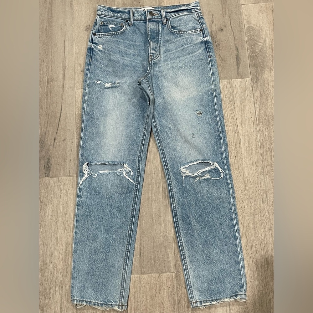 Zara Distressed Straight Leg High Rise Jeans Light Wash Size 4 NWOT